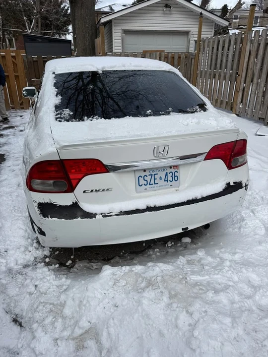 2009 Honda Civic 8th Gen - Image 5 of 12
