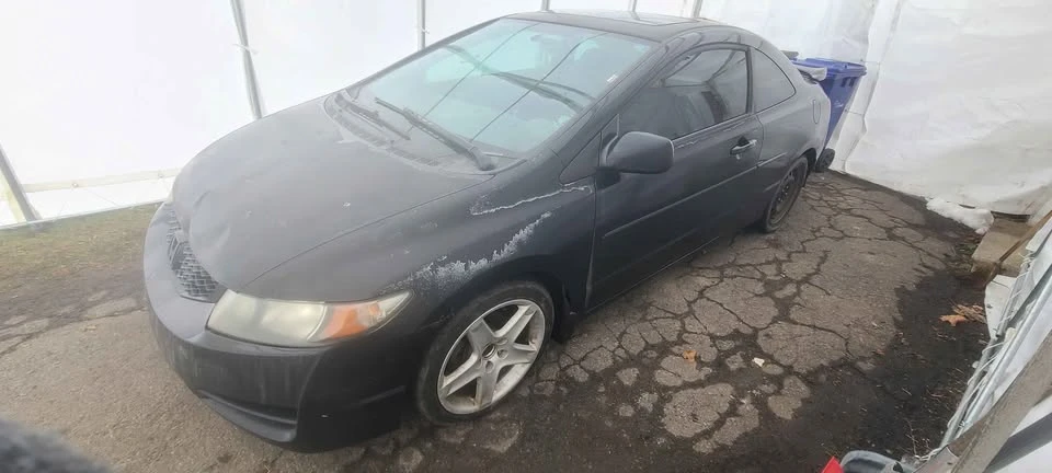 2009 Honda Civic 8th Gen - Image 2 of 4