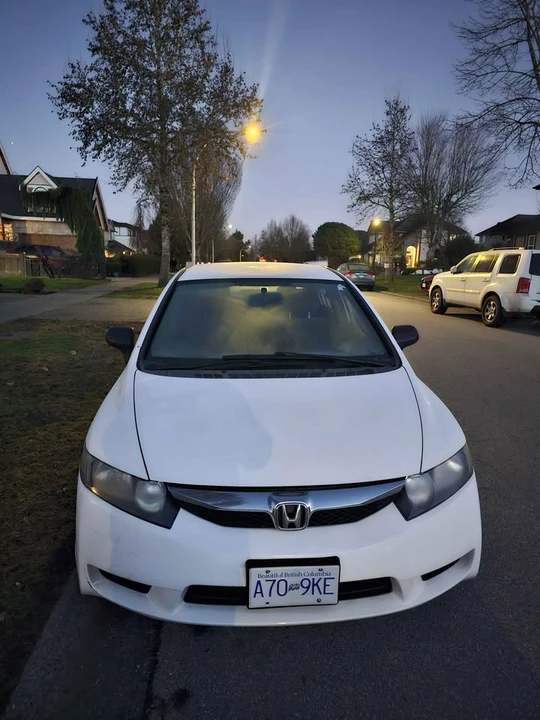 2009 Honda Civic 8th Gen - Image 4 of 5