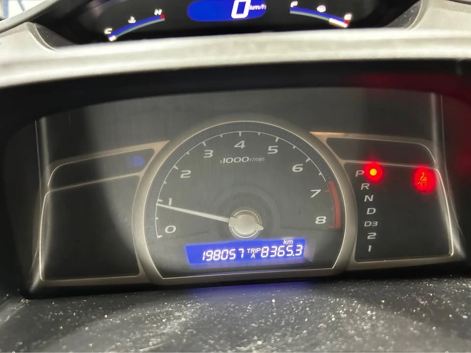 2009 Honda Civic 8th Gen - Image 9 of 9