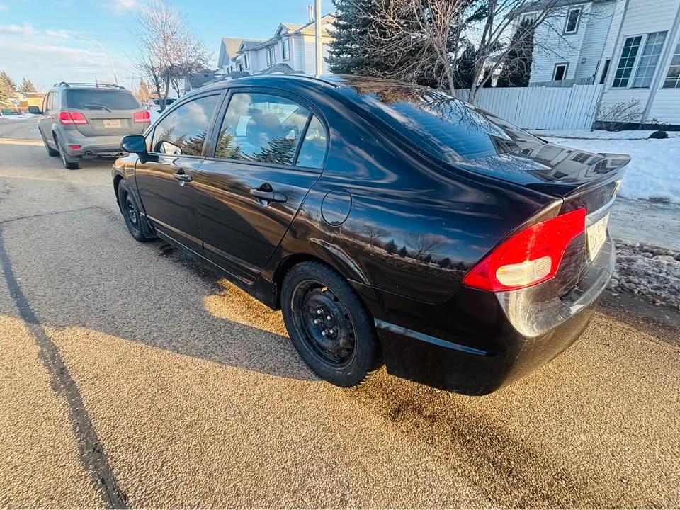 2009 Honda Civic 8th Gen - Image 4 of 7