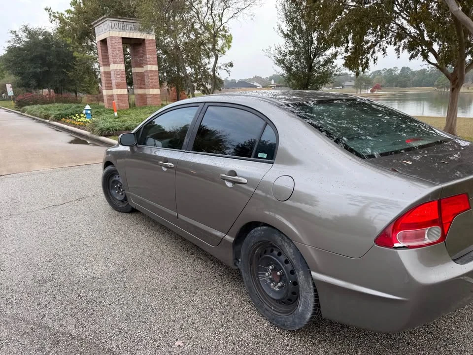 2009 Honda Civic 8th Gen - Image 5 of 7