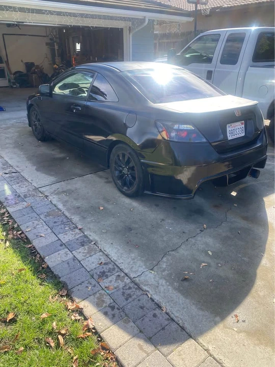 2009 Honda Civic 8th Gen - Image 4 of 11