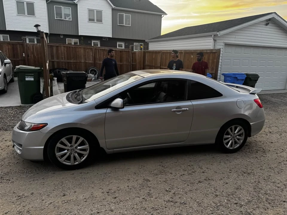 2009 Honda Civic 8th Gen - Image 2 of 6