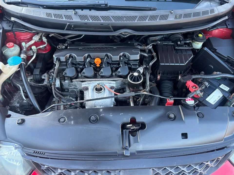 2009 Honda Civic 8th Gen - Image 8 of 11