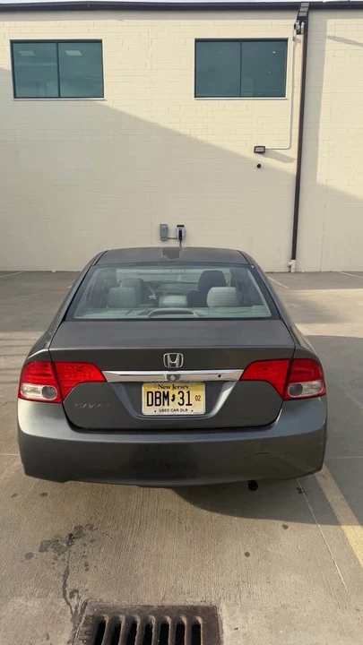 2009 Honda Civic 8th Gen - Image 4 of 12