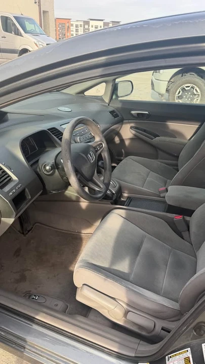 2009 Honda Civic 8th Gen - Image 9 of 12