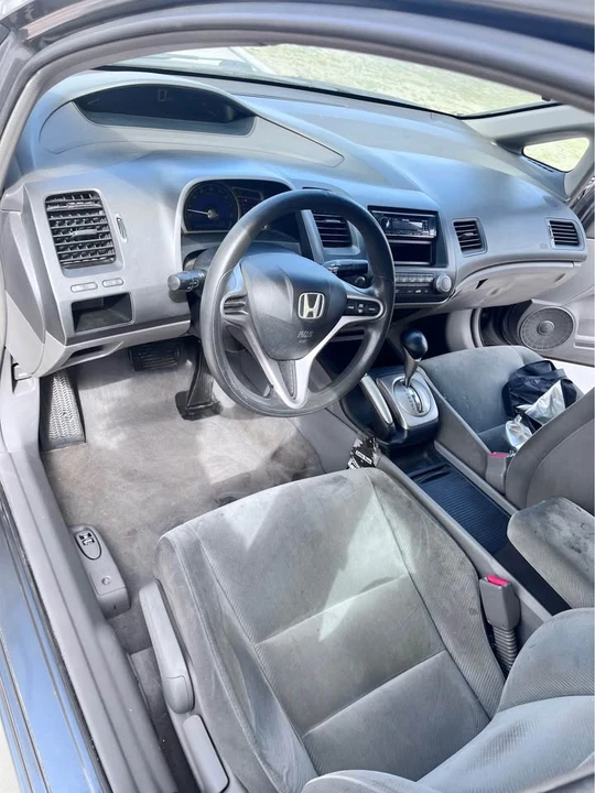 2009 Honda Civic 8th Gen - Image 5 of 12