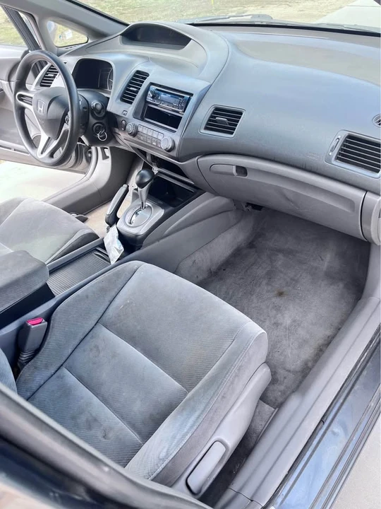 2009 Honda Civic 8th Gen - Image 6 of 12