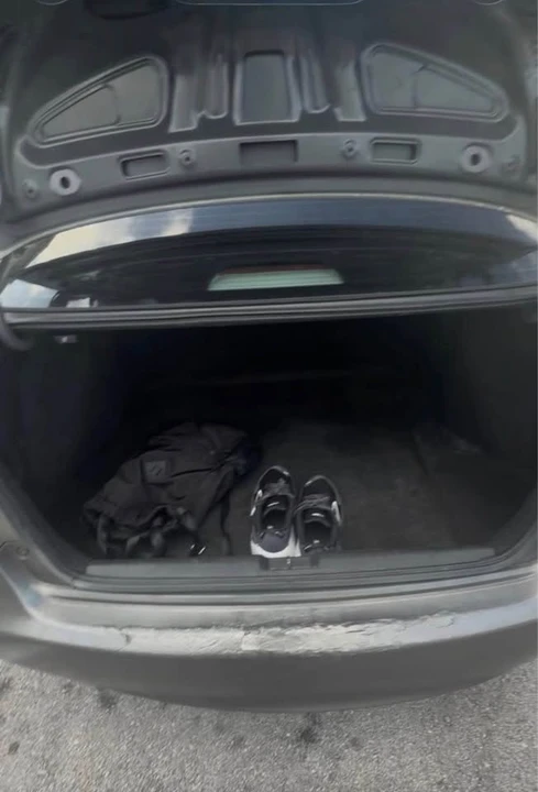 2009 Honda Civic 8th Gen - Image 3 of 5