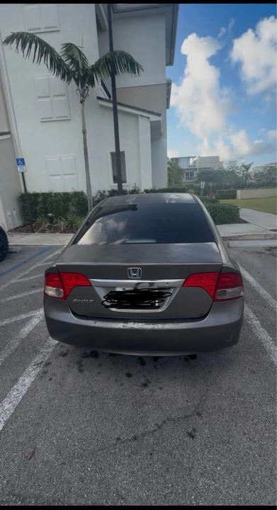 2009 Honda Civic 8th Gen - Image 2 of 5