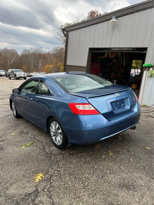 2009 Honda Civic 8th Gen - Image 4 of 7