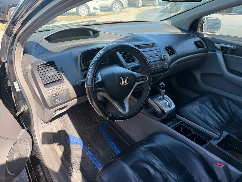 2009 Honda Civic 8th Gen - Image 4 of 4