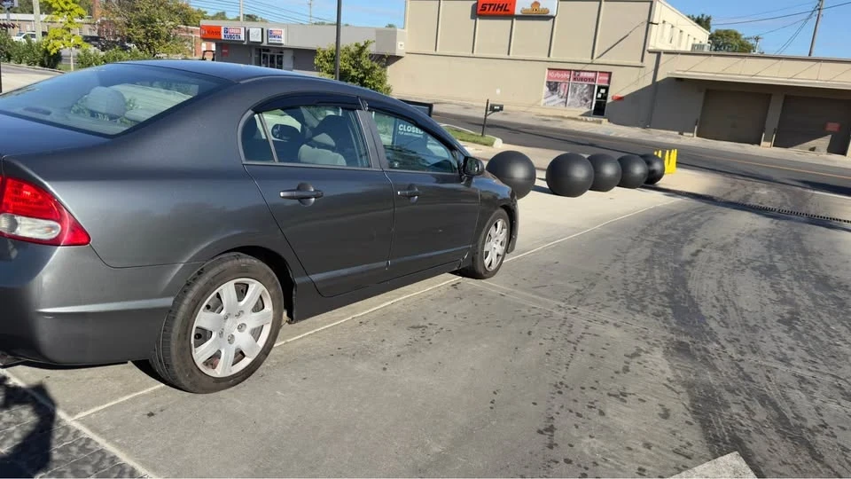 2009 Honda Civic 8th Gen - Image 4 of 6