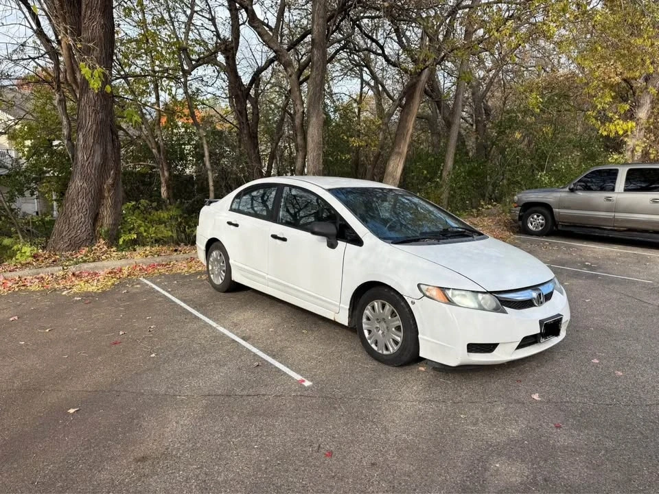 2009 Honda Civic 8th Gen - Image 5 of 12