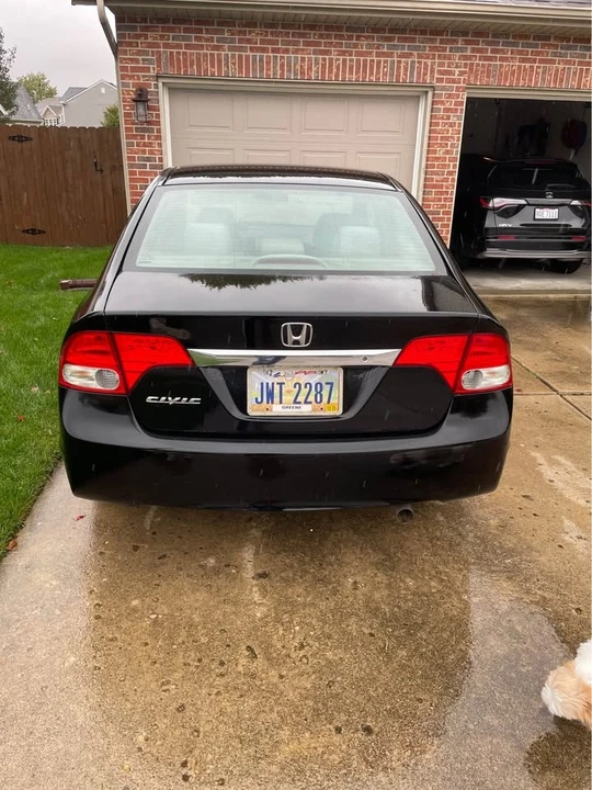 2009 Honda Civic 8th Gen - Image 5 of 6