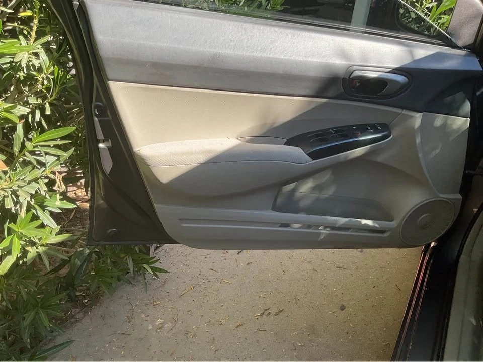 2009 Honda Civic 8th Gen - Image 6 of 10