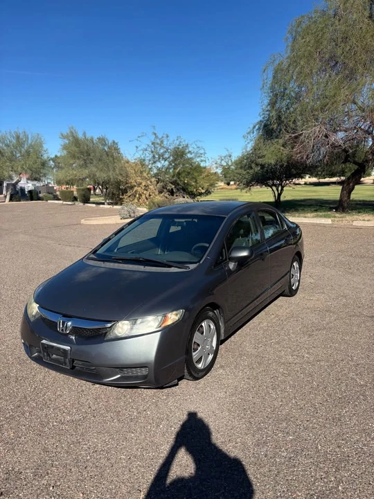 2009 Honda Civic 8th Gen - Image 2 of 5