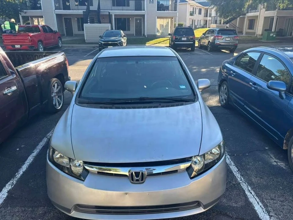 2009 Honda Civic 8th Gen - Image 9 of 9