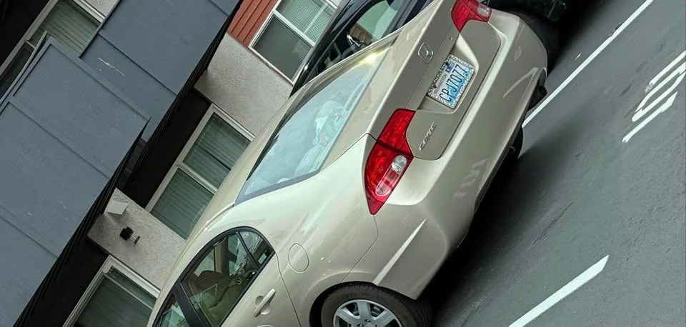 2009 Honda Civic 8th Gen - Image 3 of 5