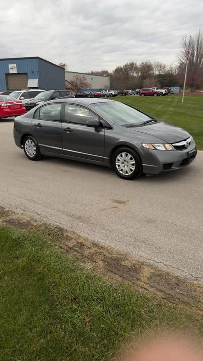 2009 Honda Civic 8th Gen - Image 3 of 9
