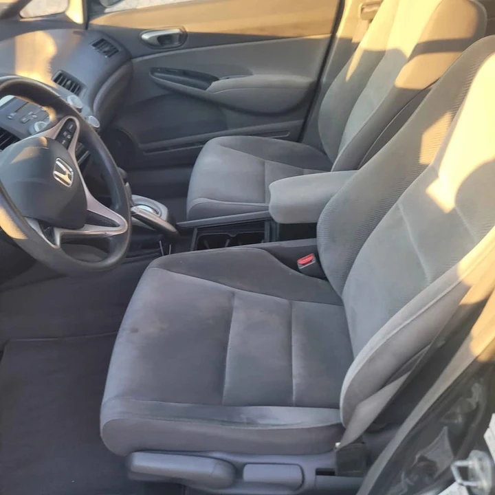 2009 Honda Civic 8th Gen - Image 8 of 8