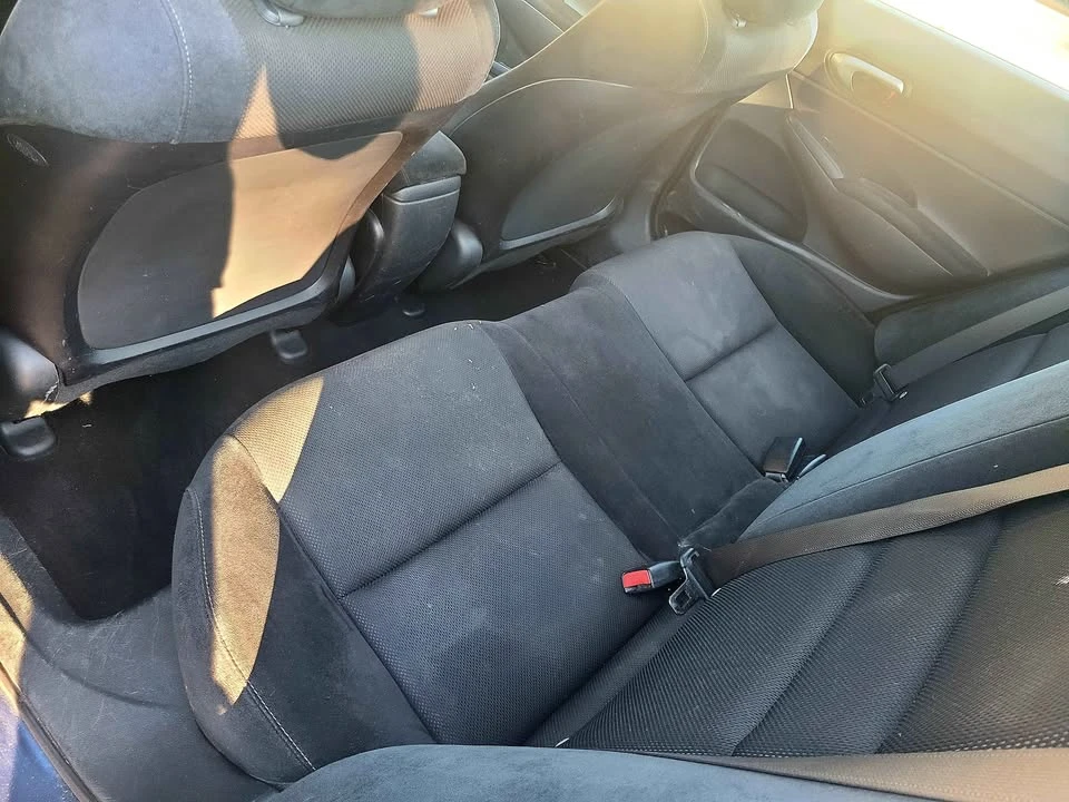 2009 Honda Civic 8th Gen - Image 6 of 6