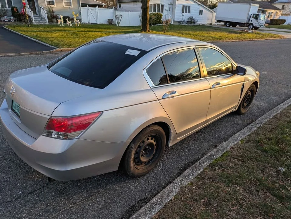 2009 Honda Civic 8th Gen - Image 7 of 7