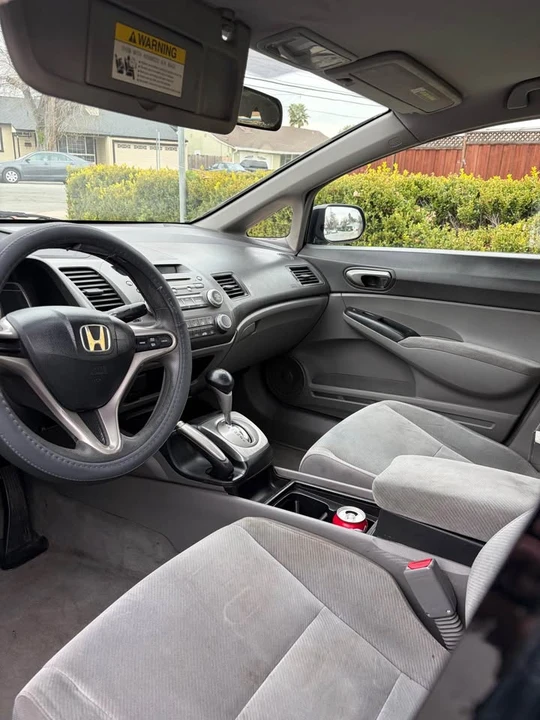 2009 Honda Civic 8th Gen - Image 4 of 4