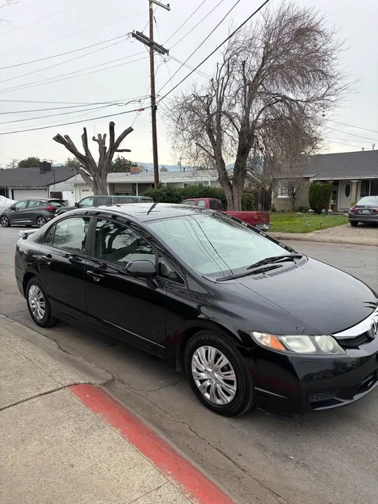 2009 Honda Civic 8th Gen - Image 3 of 4
