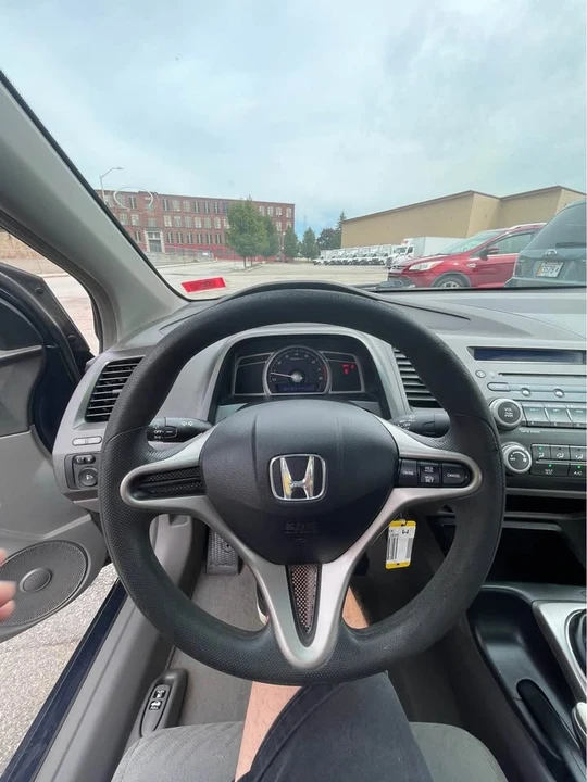 2009 Honda Civic 8th Gen - Image 10 of 19
