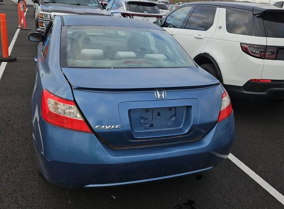 2009 Honda Civic 8th Gen - Image 3 of 15