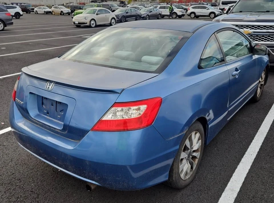 2009 Honda Civic 8th Gen - Image 4 of 15
