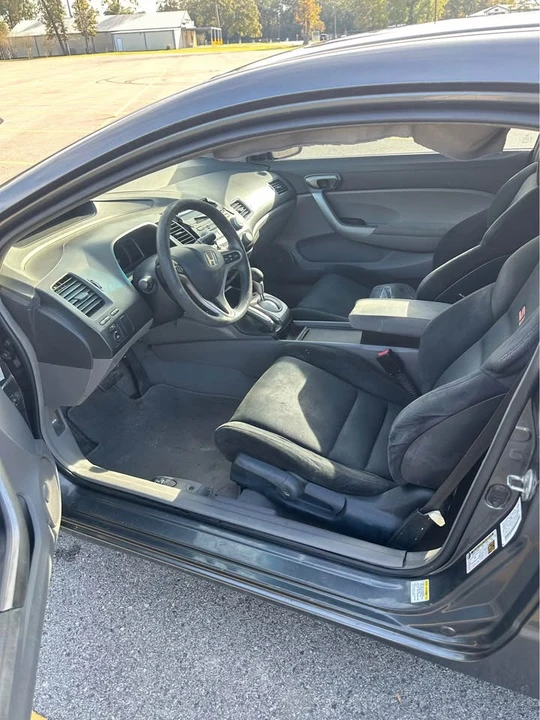 2009 Honda Civic 8th Gen - Image 7 of 11