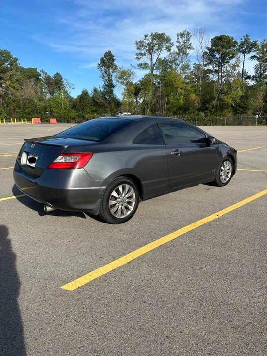 2009 Honda Civic 8th Gen - Image 5 of 11