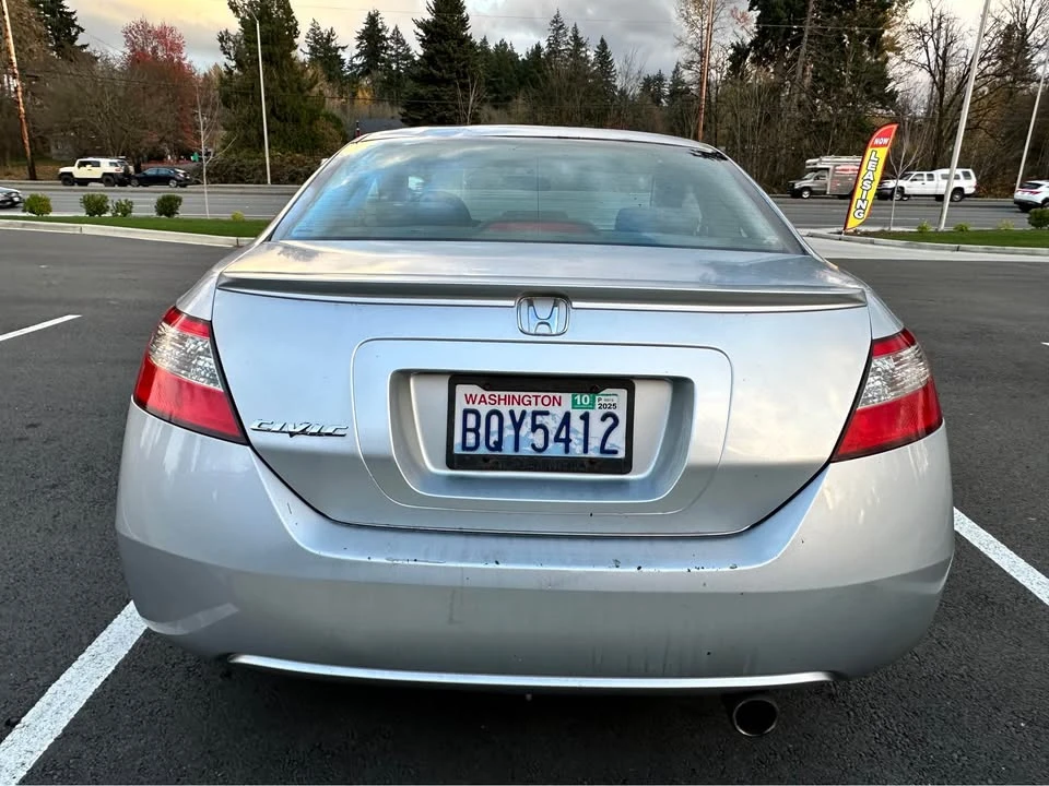 2009 Honda Civic 8th Gen - Image 4 of 5