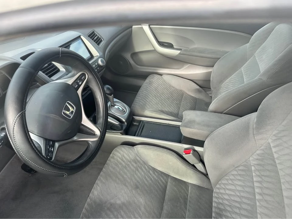 2009 Honda Civic 8th Gen - Image 4 of 15