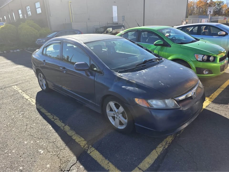 2009 Honda Civic 8th Gen - Image 2 of 4