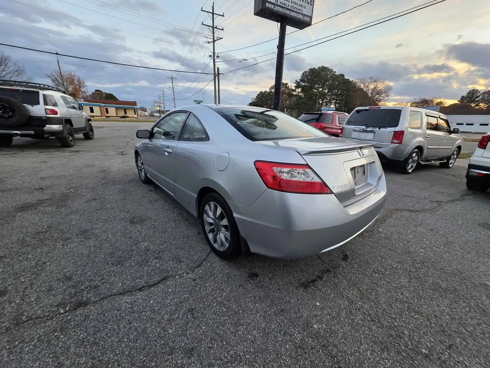 2009 Honda Civic 8th Gen - Image 3 of 6