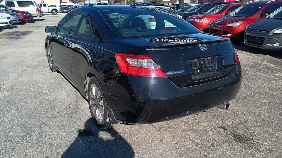 2009 Honda Civic 8th Gen - Image 5 of 7