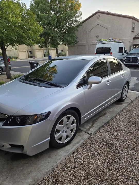 2009 Honda Civic 8th Gen - Image 4 of 5