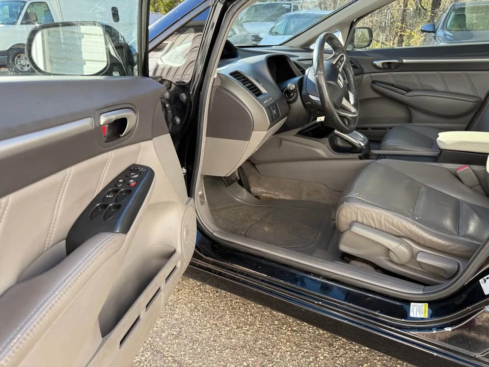 2009 Honda Civic 8th Gen - Image 7 of 14