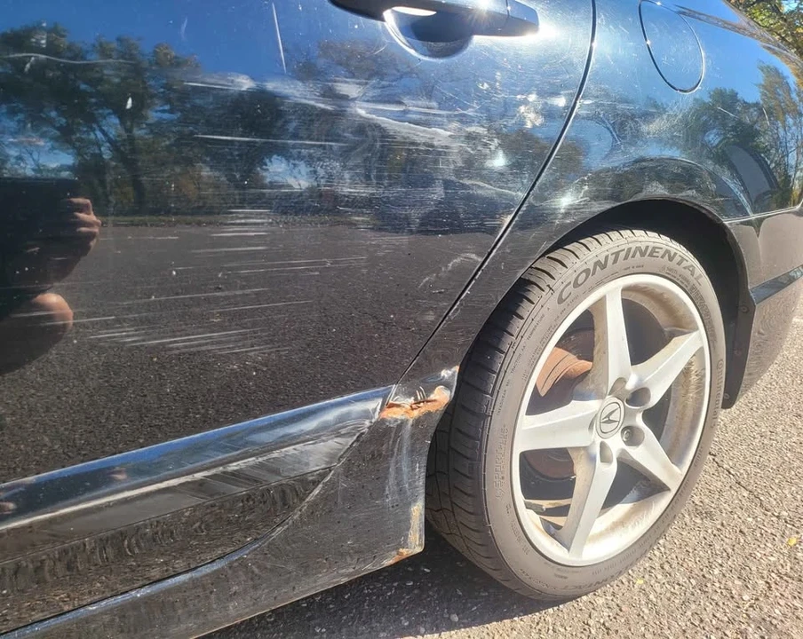 2009 Honda Civic 8th Gen - Image 7 of 8