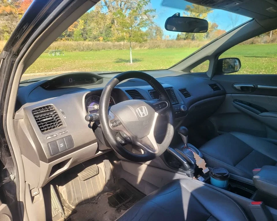 2009 Honda Civic 8th Gen - Image 5 of 8