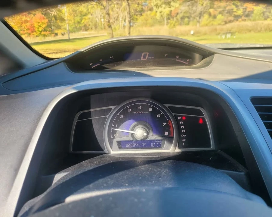 2009 Honda Civic 8th Gen - Image 8 of 8