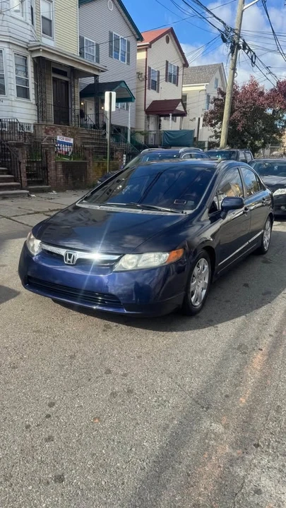 2009 Honda Civic 8th Gen - Image 2 of 11