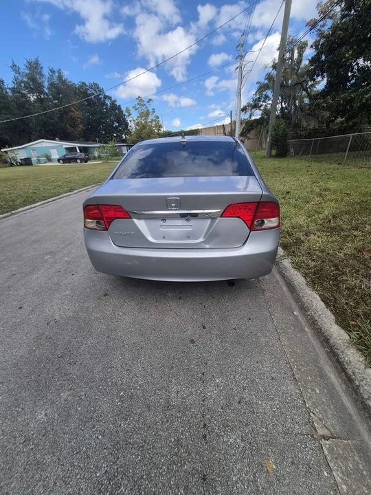2009 Honda Civic 8th Gen - Image 7 of 12