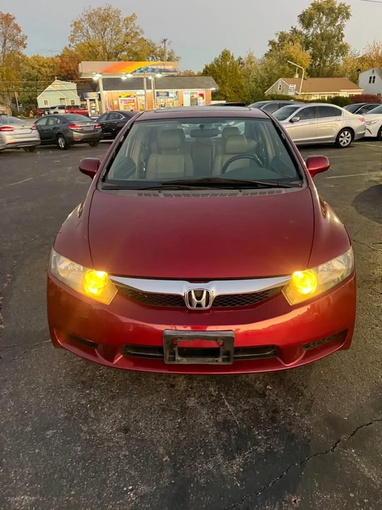 2009 Honda Civic 8th Gen - Image 2 of 11
