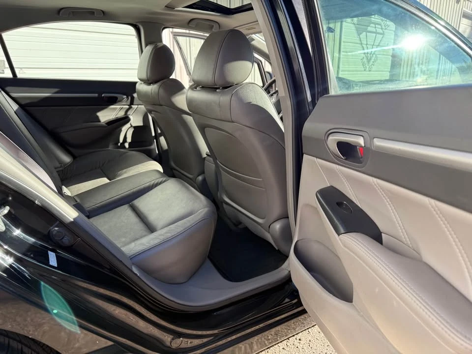 2009 Honda Civic 8th Gen - Image 9 of 14