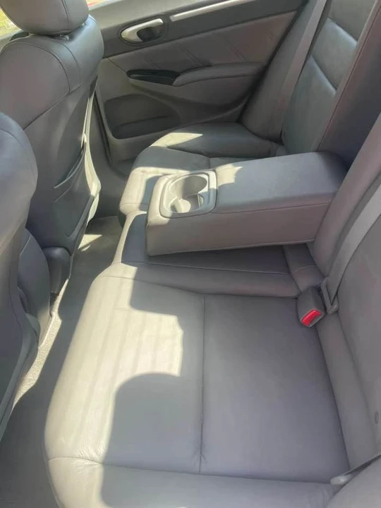 2009 Honda Civic 8th Gen - Image 3 of 5